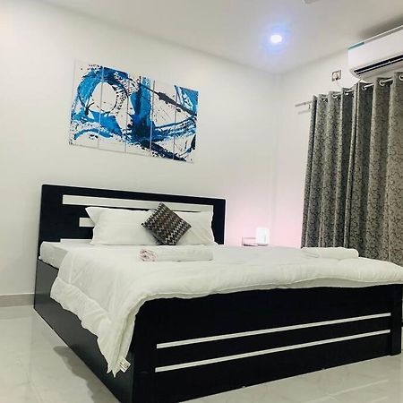 Апартаменты White Orchid, Unique & Stylish, Executive 2Bhk. Гувахати Экстерьер фото